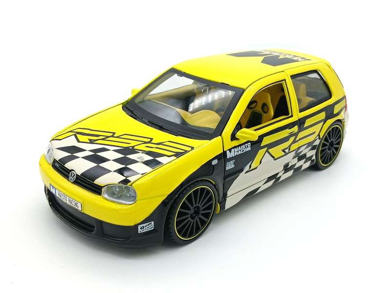 Maisto Volkswagen VW Golf Mk4 R32 1/24 Yellow Maisto Racing - Rare