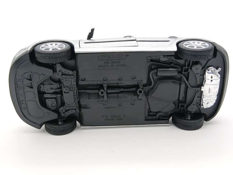Welly Volkswagen VW Golf MK 1.6FSi 1/24