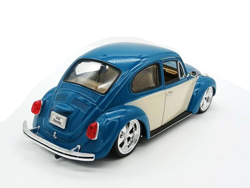 Welly Volkswagen VW Beetle Cal-look  1/24