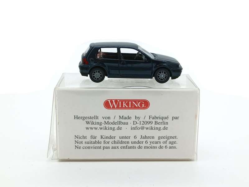 Wiking Volkswagen VW Golf Mk4 1/87