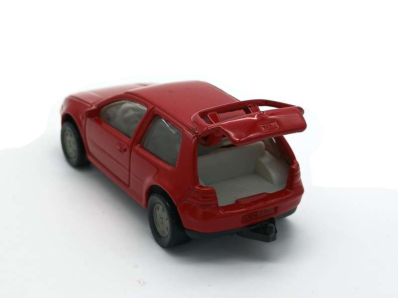 SIKU Volkswagen VW Golf Mk4 Super Series