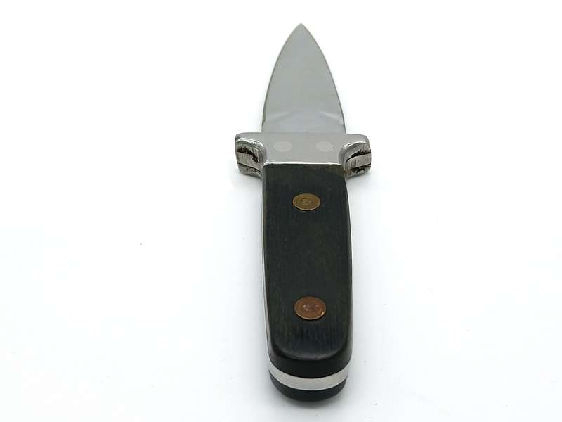 Boot knife fixed double edged blade