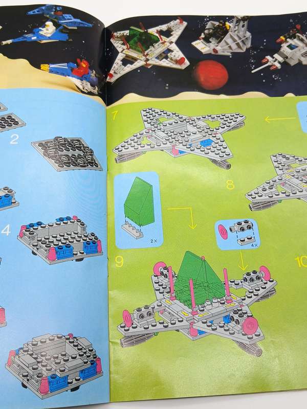 Vintage Lego Ideas Book No.250 from 1987 Rare