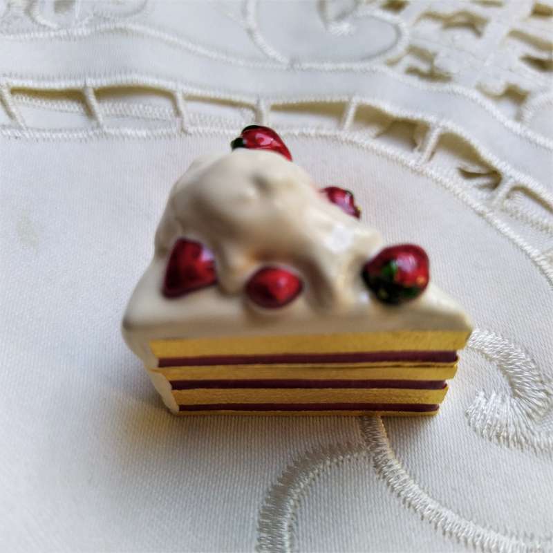 Estee Lauder Slice of Cake Solid Perfume Holder