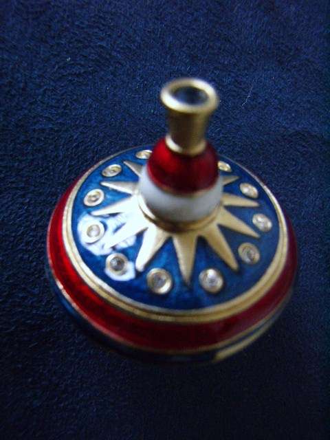 Estee Lauder Spinning Top Solid Perfume Holder