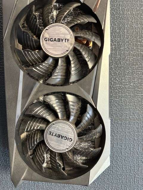 Gigabyte GV-R68XTGAMING-16GD