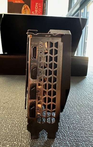 Faulty Aorus Radeon RX 6700 XT Elite 12G Graphics Card