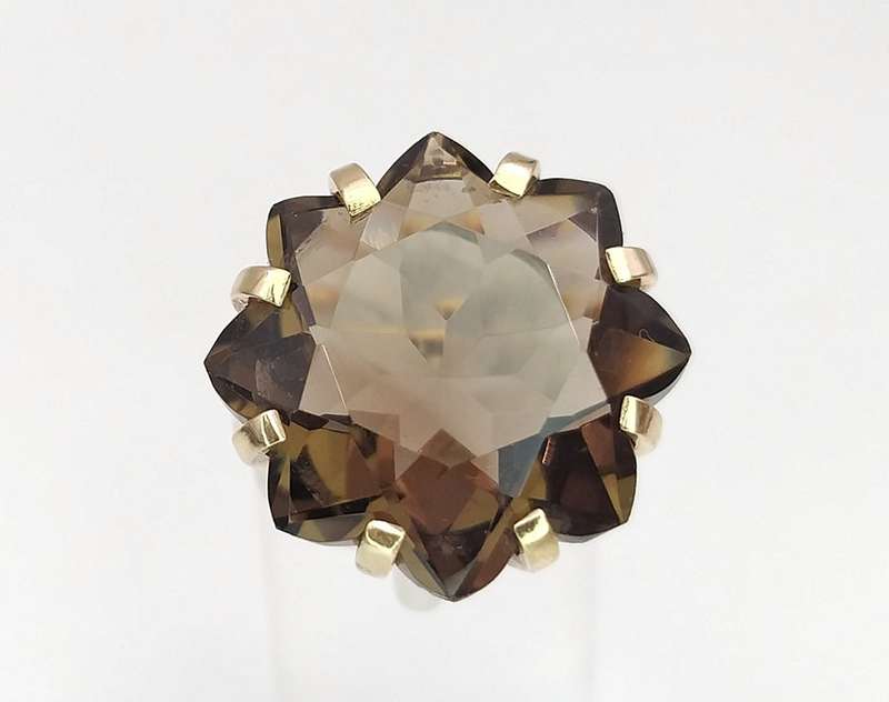 1960s star shaped smoky topaz dress ring set in 9ct gold
