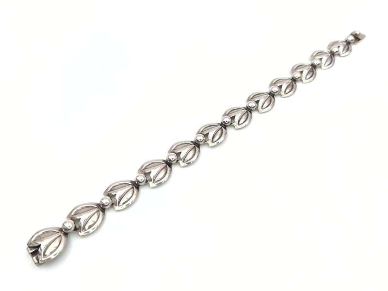 Mid century-Modern sterling silver flower bracelet (Hermann Siersbol, Denmark)