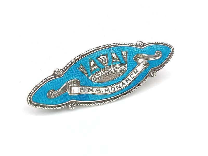 WWI blue enamel badge brooch (sterling silver)