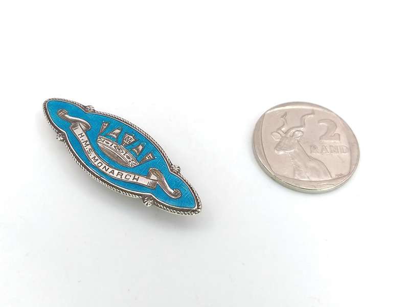 WWI blue enamel badge brooch (sterling silver)