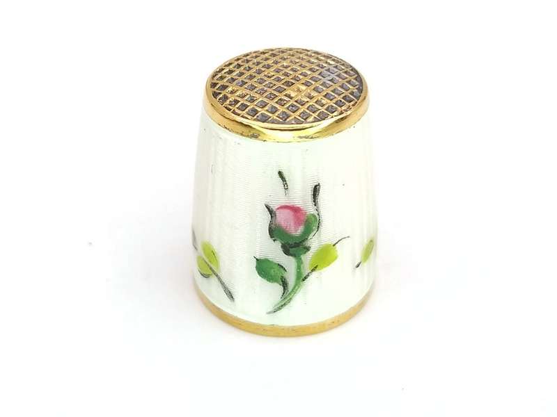 Sterling silver hand painted enamel thimble by David-Andersen, Norway