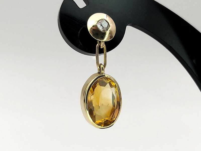 Stunning 18ct gold citrine & diamond earrings