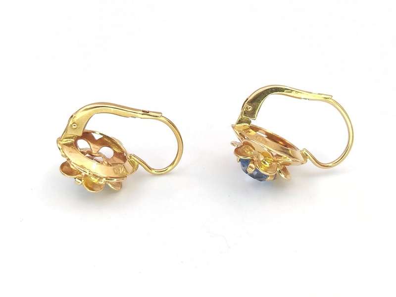 Beautiful 18ct gold blue topaz flower earrings