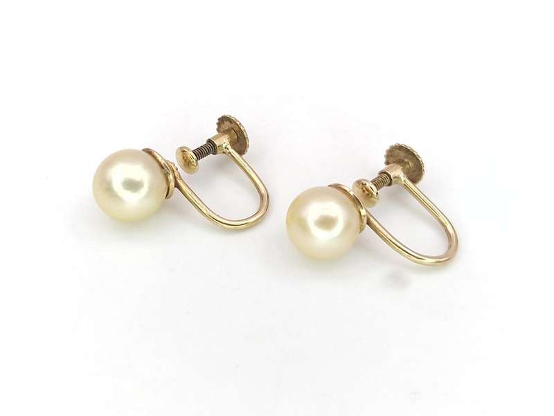 Vintage pearl earrings (9ct gold)