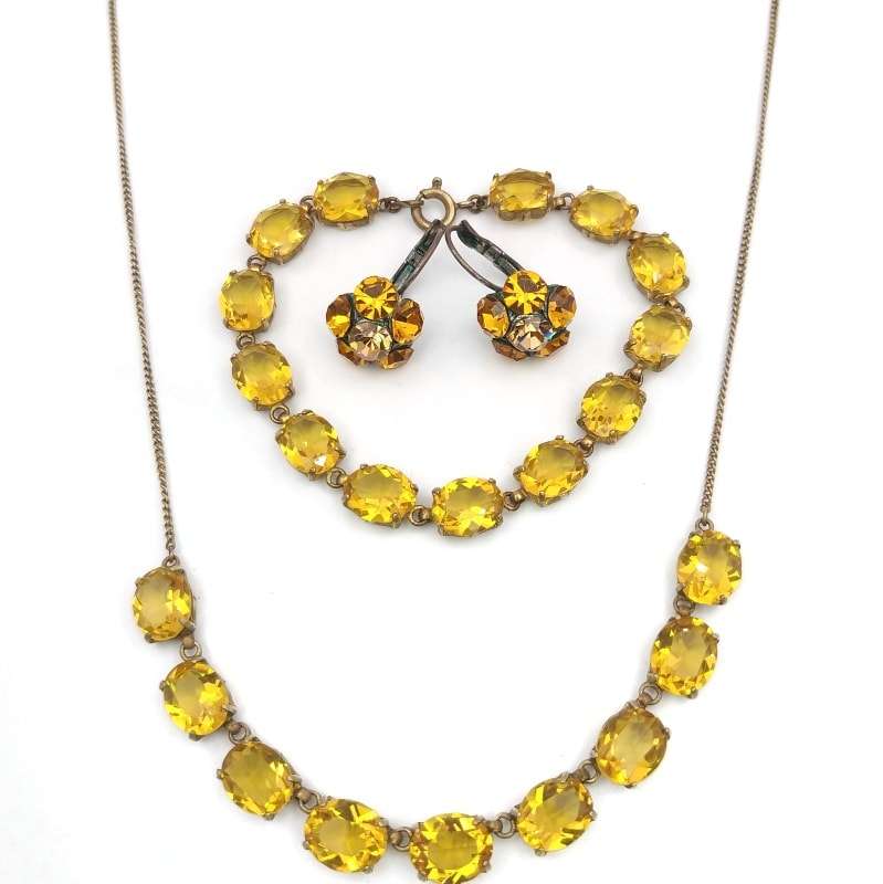Vintage costume jewellery suite