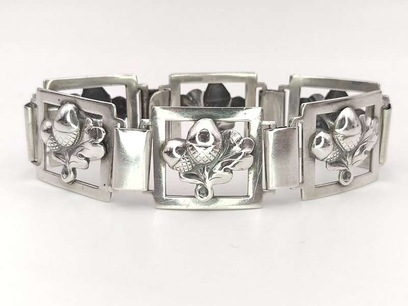 Sterling silver Scandinavian style oak leaf panel bracelet