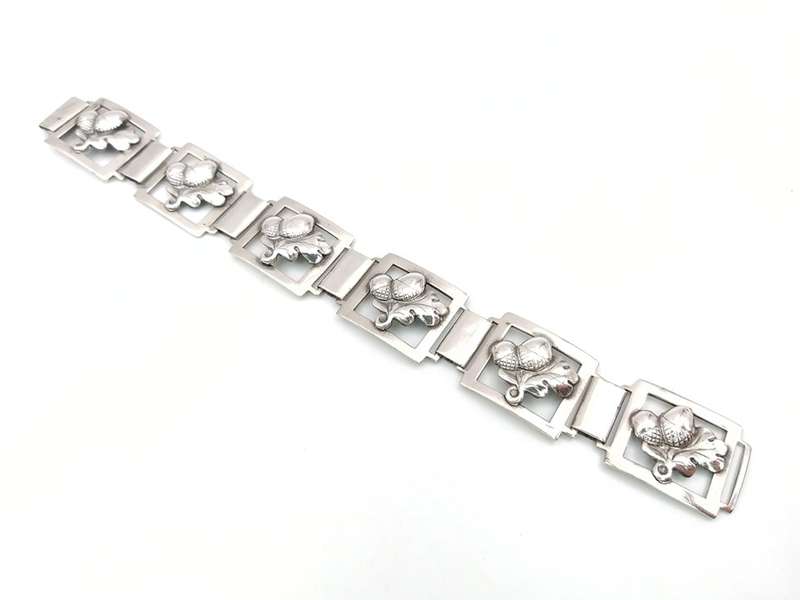 Sterling silver Scandinavian style oak leaf panel bracelet