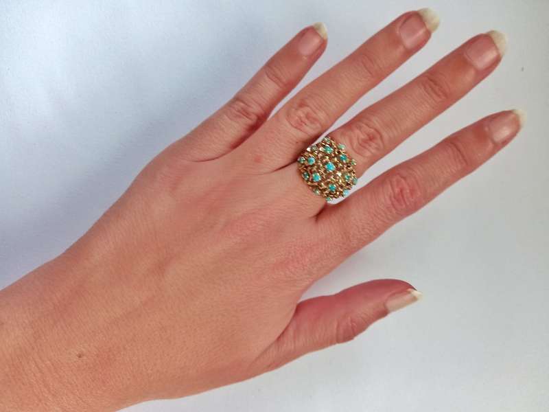 14ct gold & turquoise cluster ring