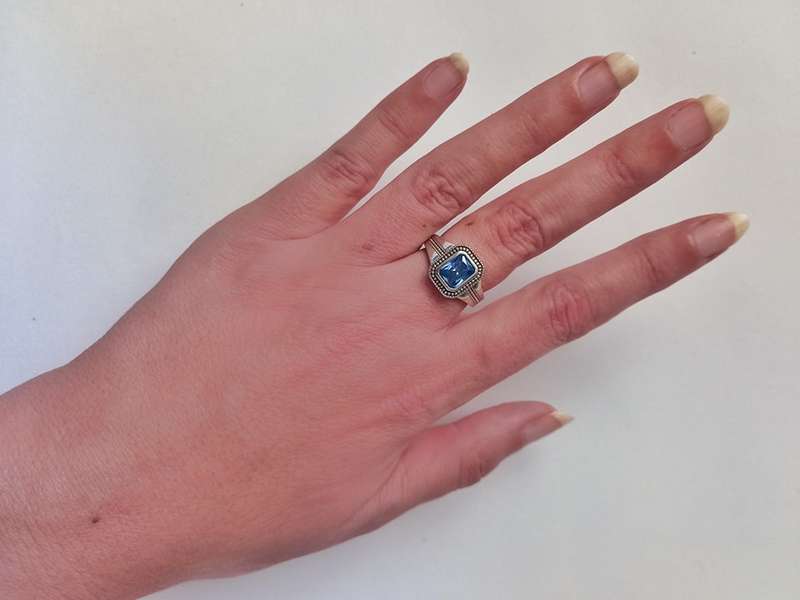 Sterling siler & blue topaz ring