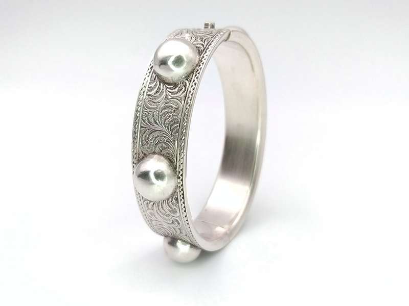 Sterling silver Victorian style cuff bangle