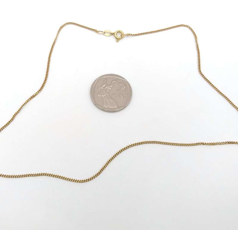 Vintage classic 18ct curb link chain