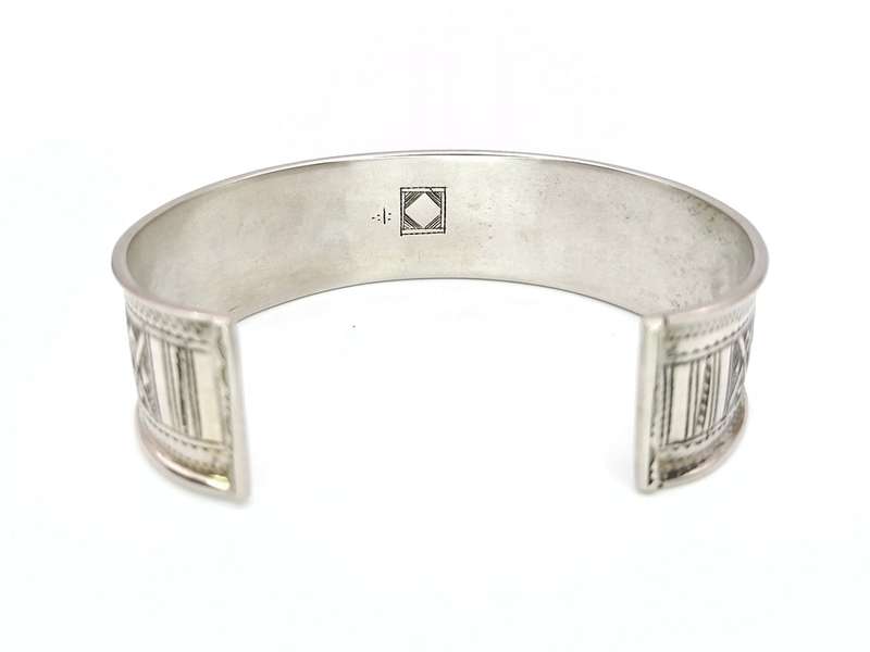 Sterling silver hand engraved Tuareg bangle