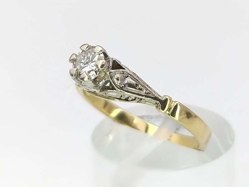Marvellous 1940s cathedral setting 18ct gold & diamond ring