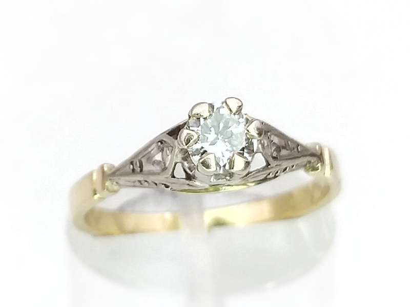 Marvellous 1940s cathedral setting 18ct gold & diamond ring