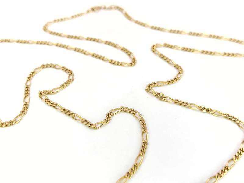 Classic 9ct gold figaro chain