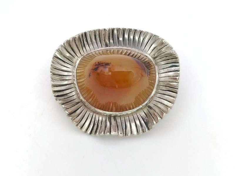 Modernist "WWL" agate and sterling silver brooch