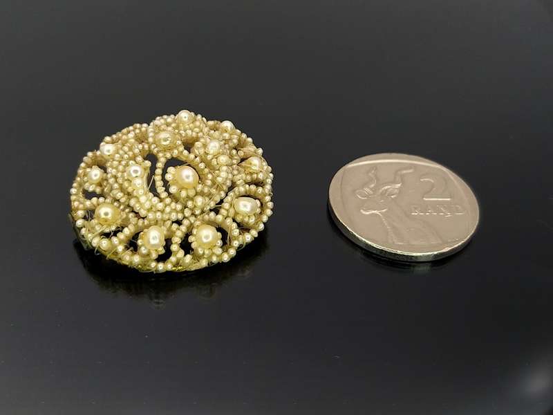 *RARE* antique 15ct gold & seed pearl brooch