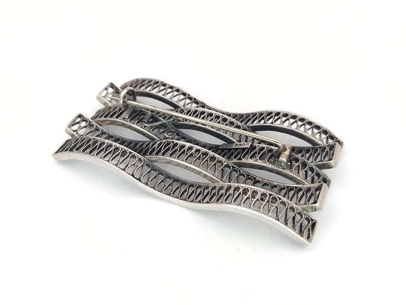 Sterling Silver Scandinavian wave brooch
