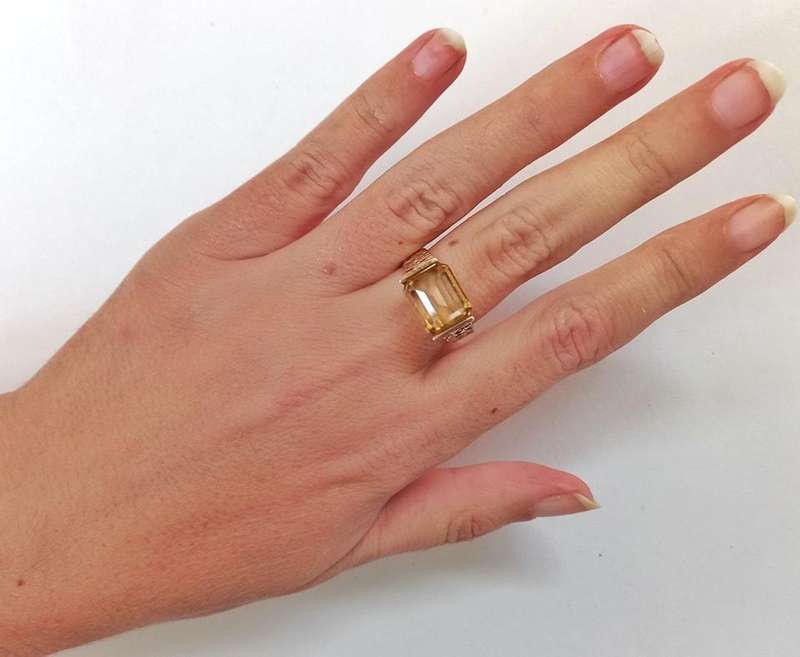 Modernist 9ct gold & citrine ring (unisex)