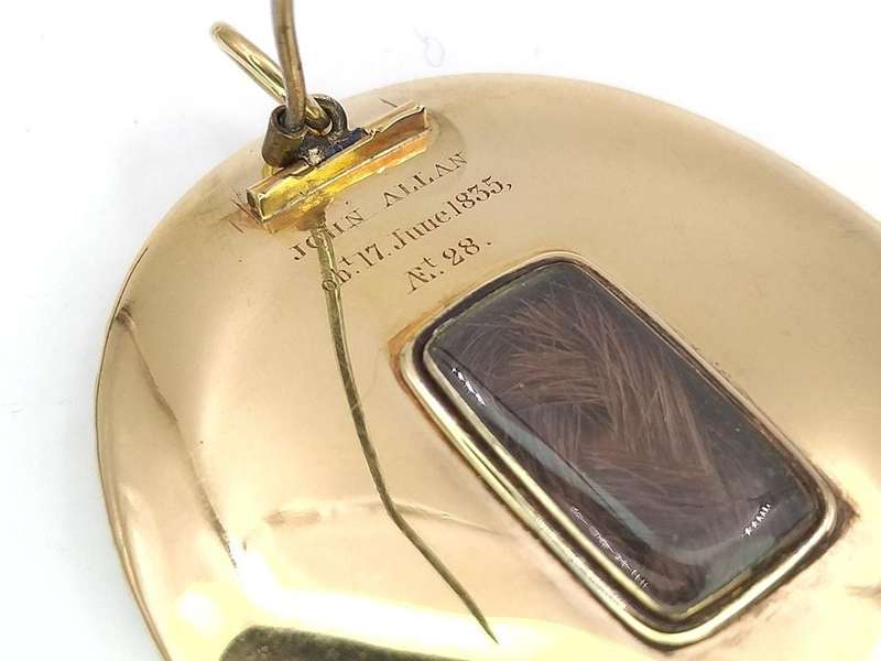 Antique 18ct gold memento mori locket with miniature oil painting