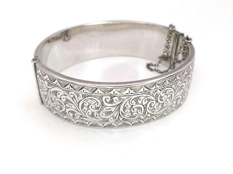Antique sterling silver hinged bangle
