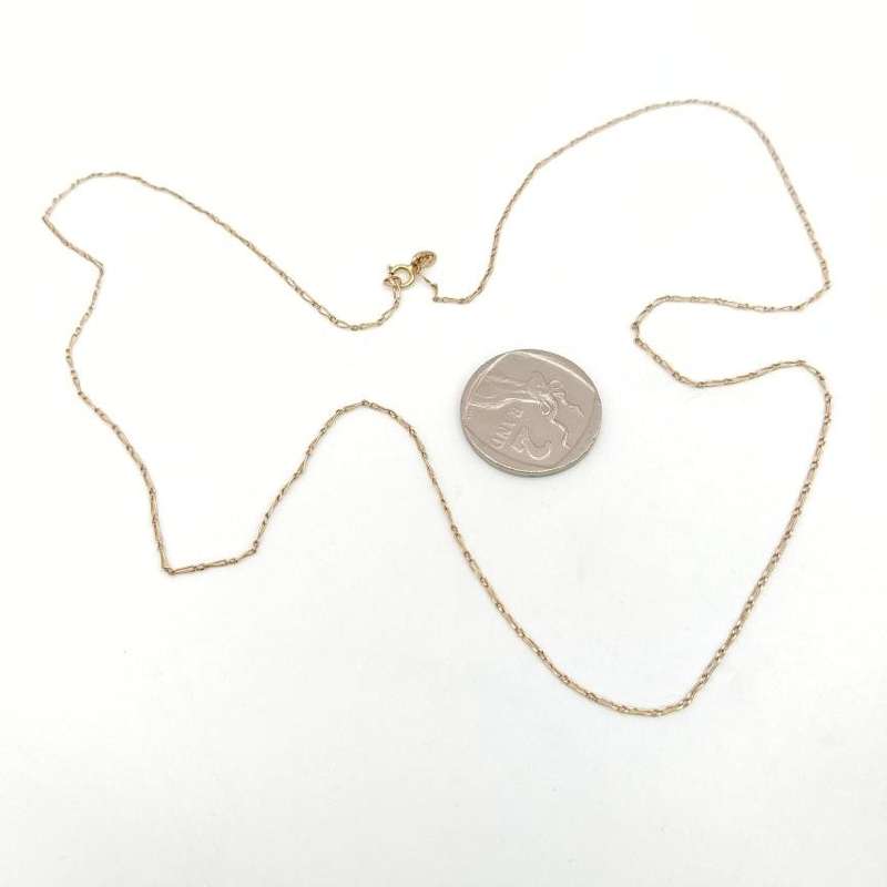 Classic rose gold chain