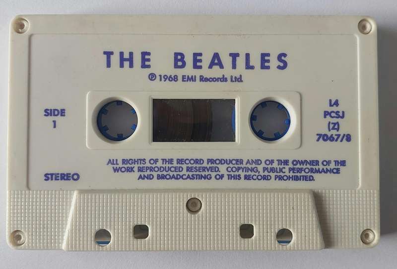 THE BEATLES - THE BEATLES (WHITE ALBUM) SINGLE LONGPLAY CASSETTE
