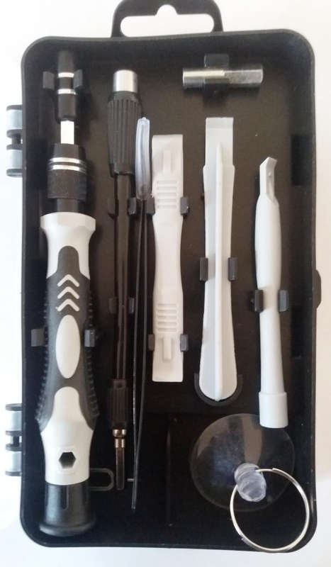 Mini Magnetic Precision Tool Kit with flexible Screwdriver and Bits - 115 pieces in total