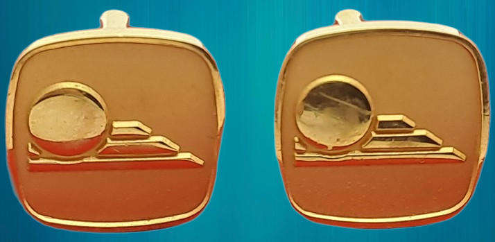 A Pair of Vintage Gold Plated Cufflinks  - No Box
