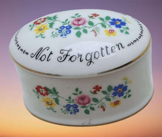 Small Vintage Crown Fine Bone China Not Forgotten Trinket Box with Lid Staffordshire England.
