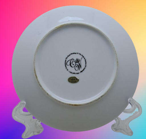 Plate To Commemorate the Royal Wedding of the Duke & Duchess of Cambridge 29th April 2011