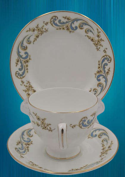 Replacement Vintage Royal Grafton MARLBOROUGH TRIO Smooth Pattern -Fine Bone China (2 Available)