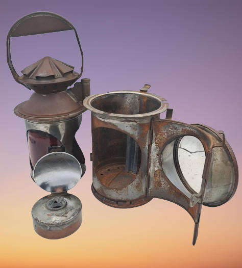 Vintage SAS-SAR Railway Signal Lamp -Not restored-Front lens cracked