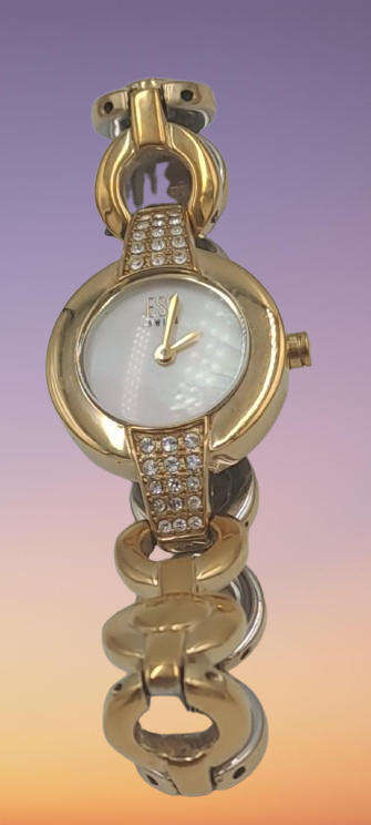 Pre-Owned Vintage Swiss Ronda ESQ Ladies Quartz Watch -working  ESQ Watch Company.