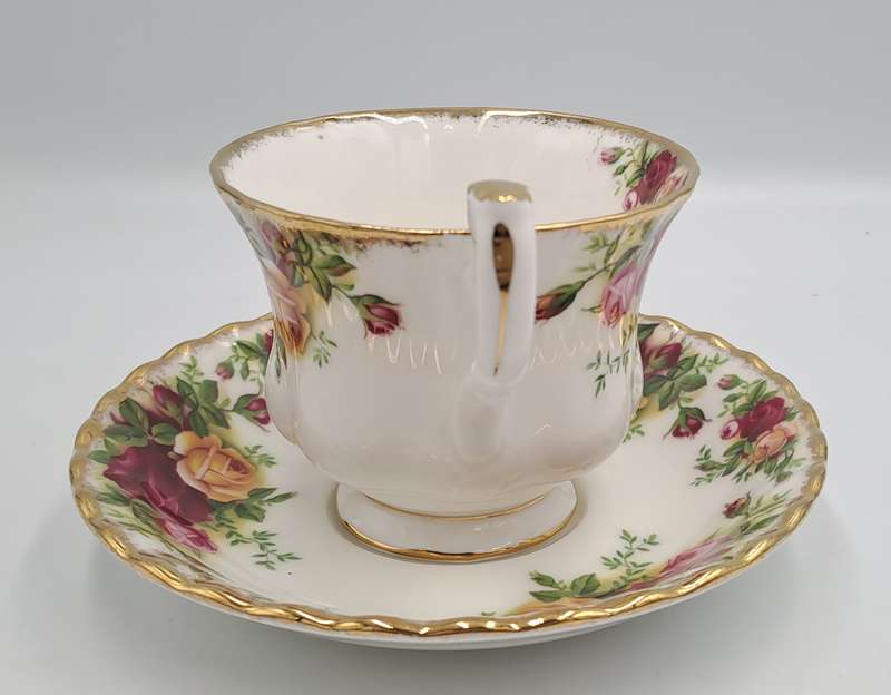 Vintage 1962 Royal Albert  "OLD COUNTRY ROSES" Tea Duo(2 Available)