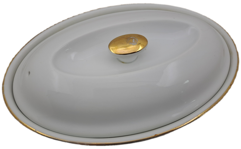 Vintage Royal Worcester Porcelain Gold Handle Casserole Baking Dish with lid shape 22 size 3(used)