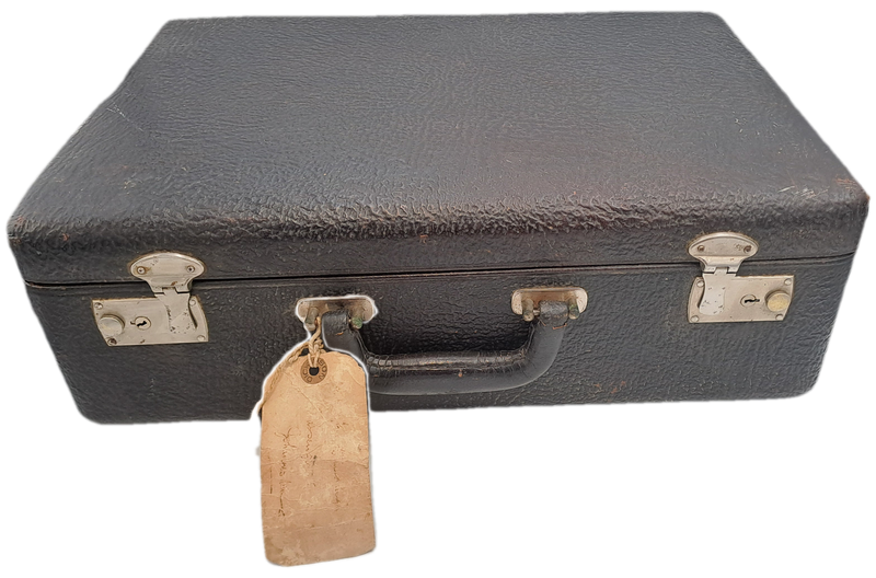 Large Vintage Dickenson Leather Travel case with Green Ladies Travel Set