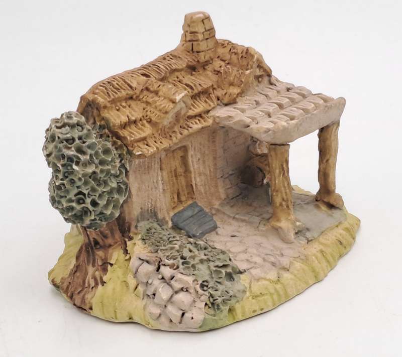 David Winter Cottage Collection Hand Made In Great Britain.