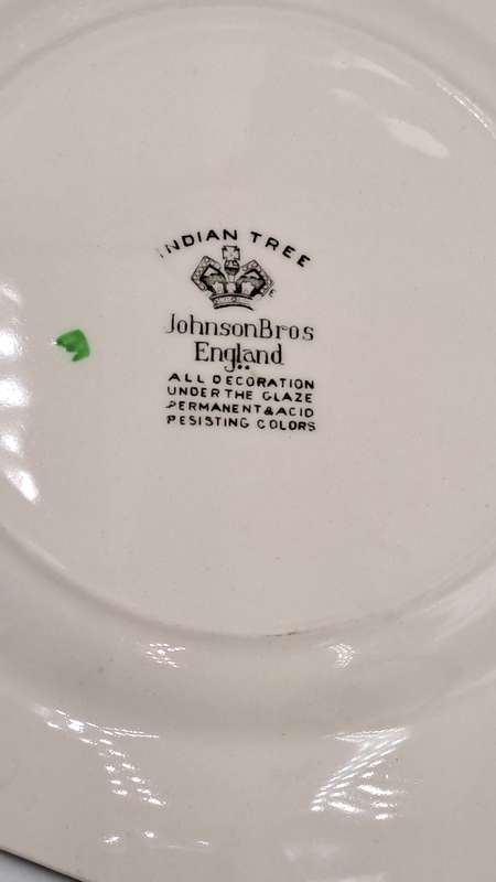 2 Vintage Johnson Bros Indian Tree Tea Side Plate - England